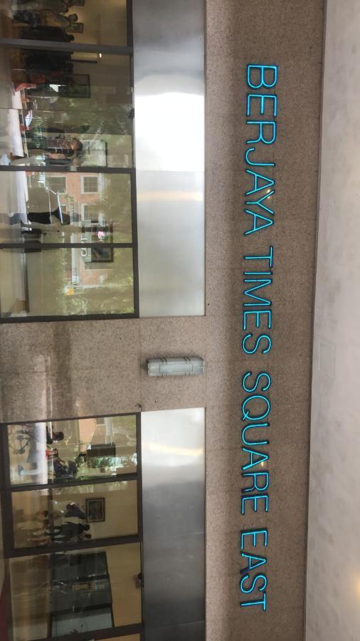 Happy Stay Family Apartment At Times Square Kuala Lumpur Exterior photo